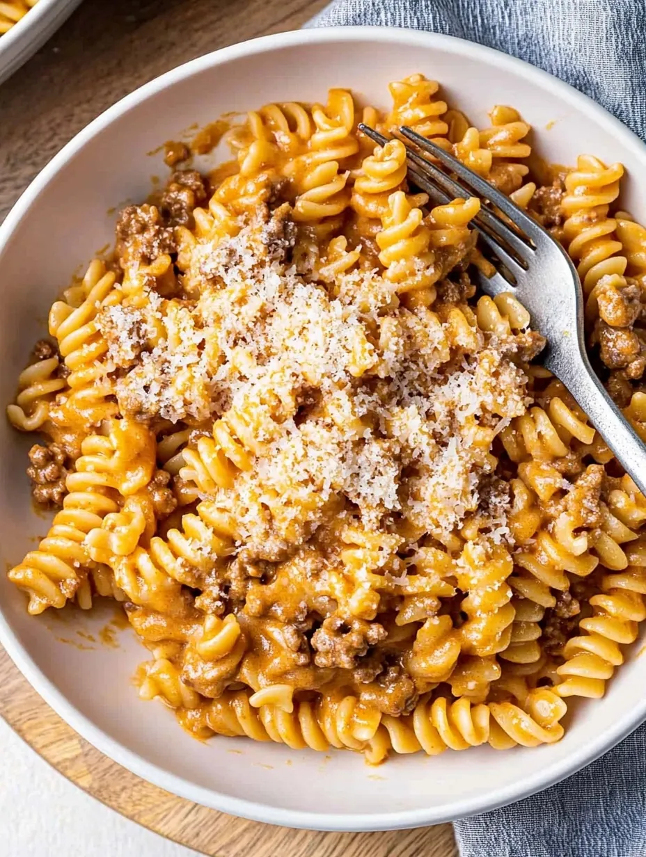 One Pot Creamy Beef Pasta Recipe