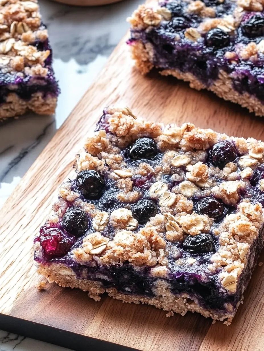 Blueberry Oatmeal Crumb Bars Recipe