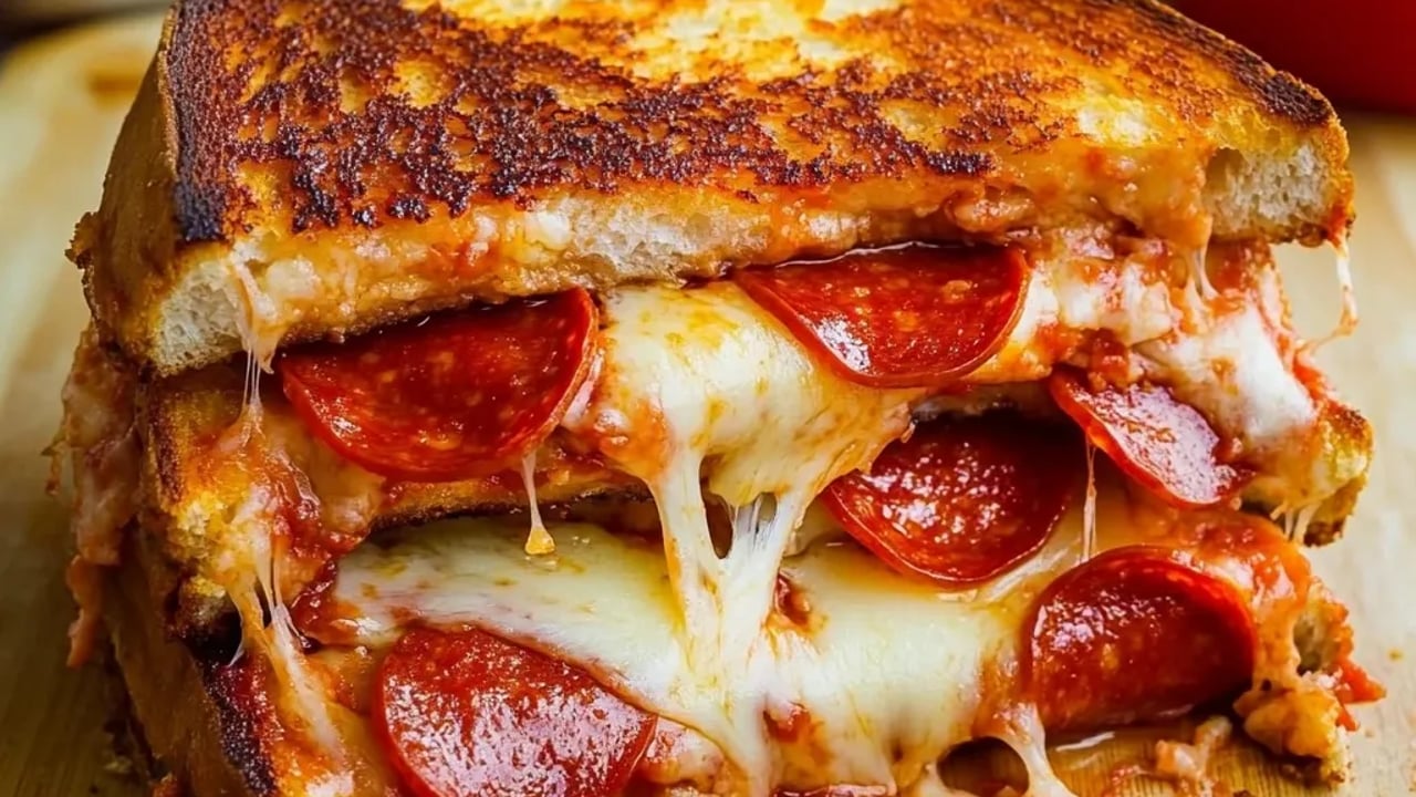 Easy Pepperoni Pizza Grilled Cheese Recipe - Recipes by Clare